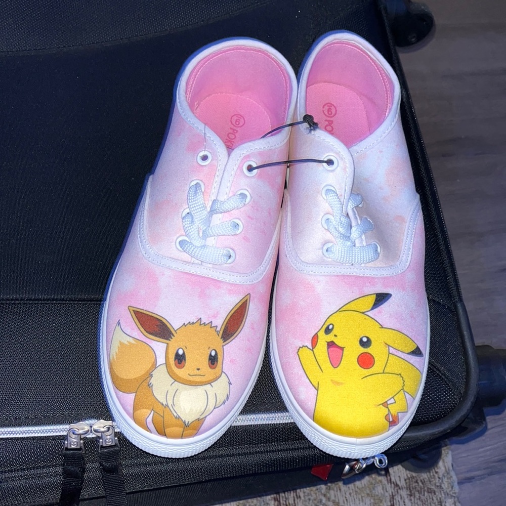 Eevee and pikachu